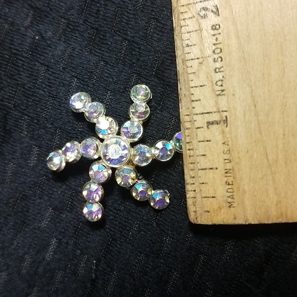 Vintage Rhinestone Pin - Picture 3 of 4